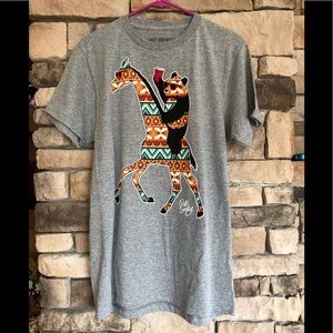 New w/o tag RIOT SOCIETY Men’s S/S Tee - Small